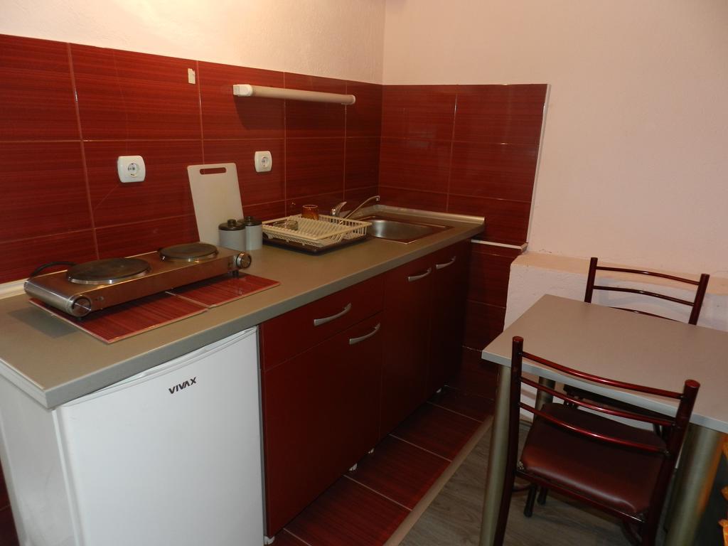 Apartment-Studio Downtown Dudanovi โอครีด ภายนอก รูปภาพ